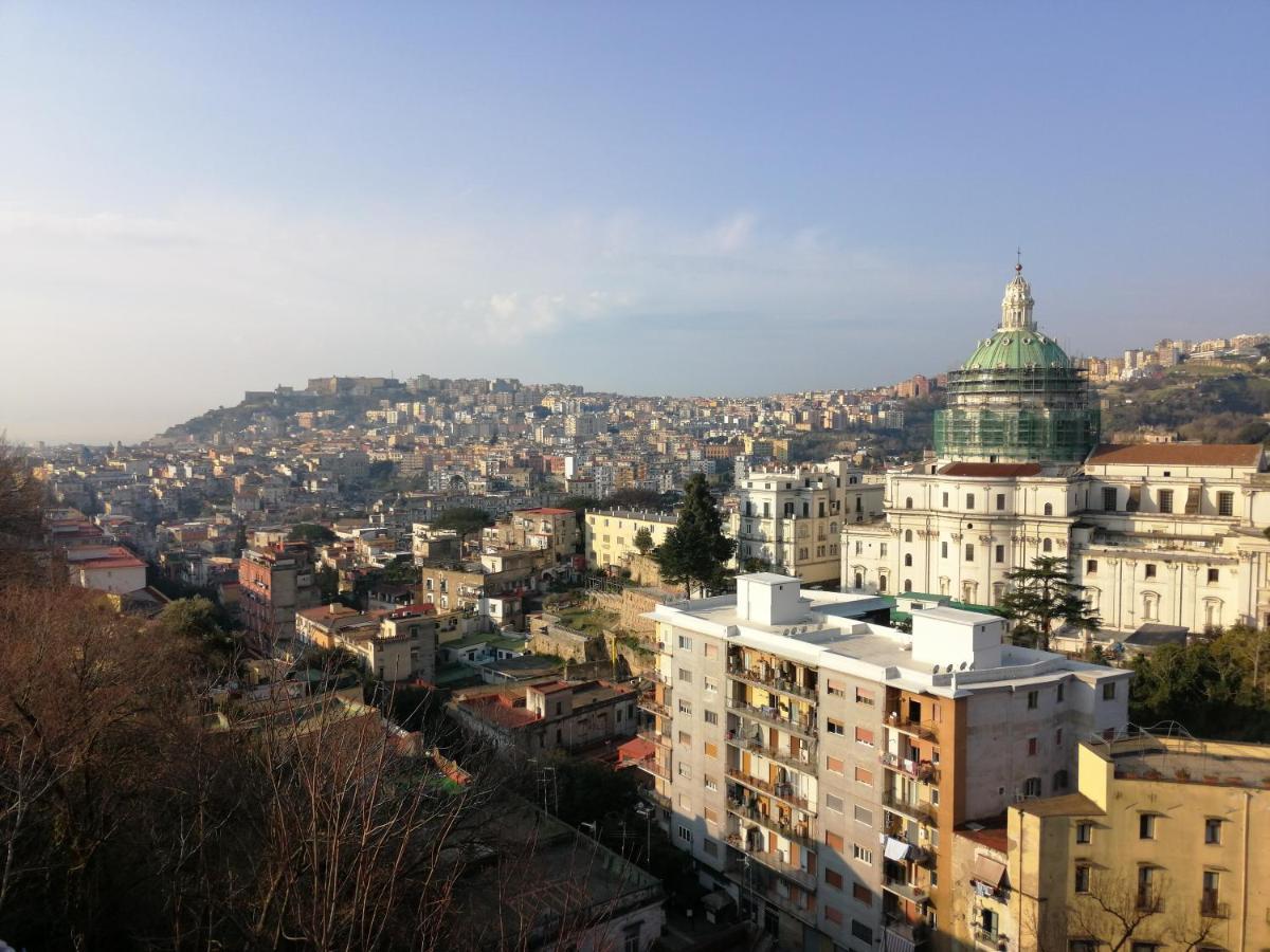 Bed & Breakfast Red House Napoli